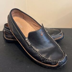 OLUKAI Men’s Black Leather Loafer / Size: 9